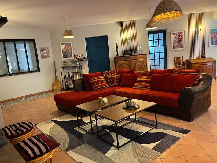 Gîte pour 8 personnes, avec terrasse, animaux acceptés à Lavelanet - 2