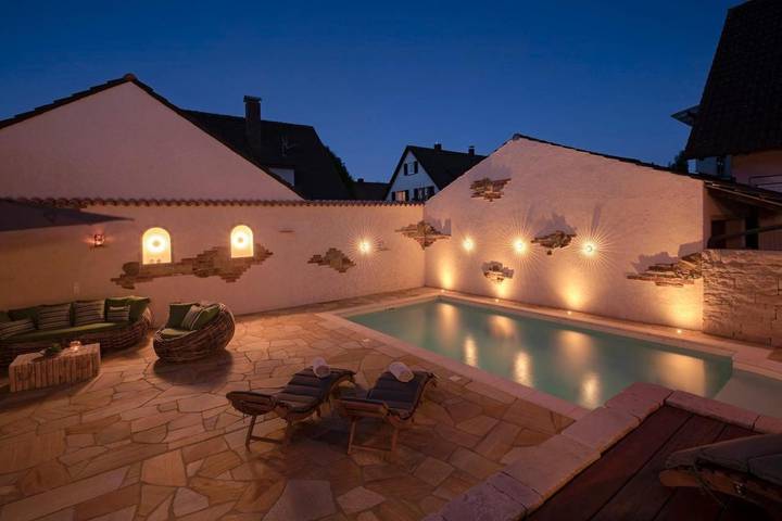 Ferienhaus für 10 Personen, mit Terrasse und Pool in Kaiserstuhl - 2