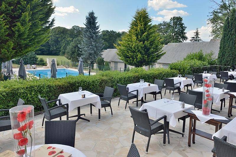Hôtel Restaurant Les Coquelicots, The Originals Relais in Saint-Pardoux-l'Ortigier, Région de Brive-la-Gaillarde
