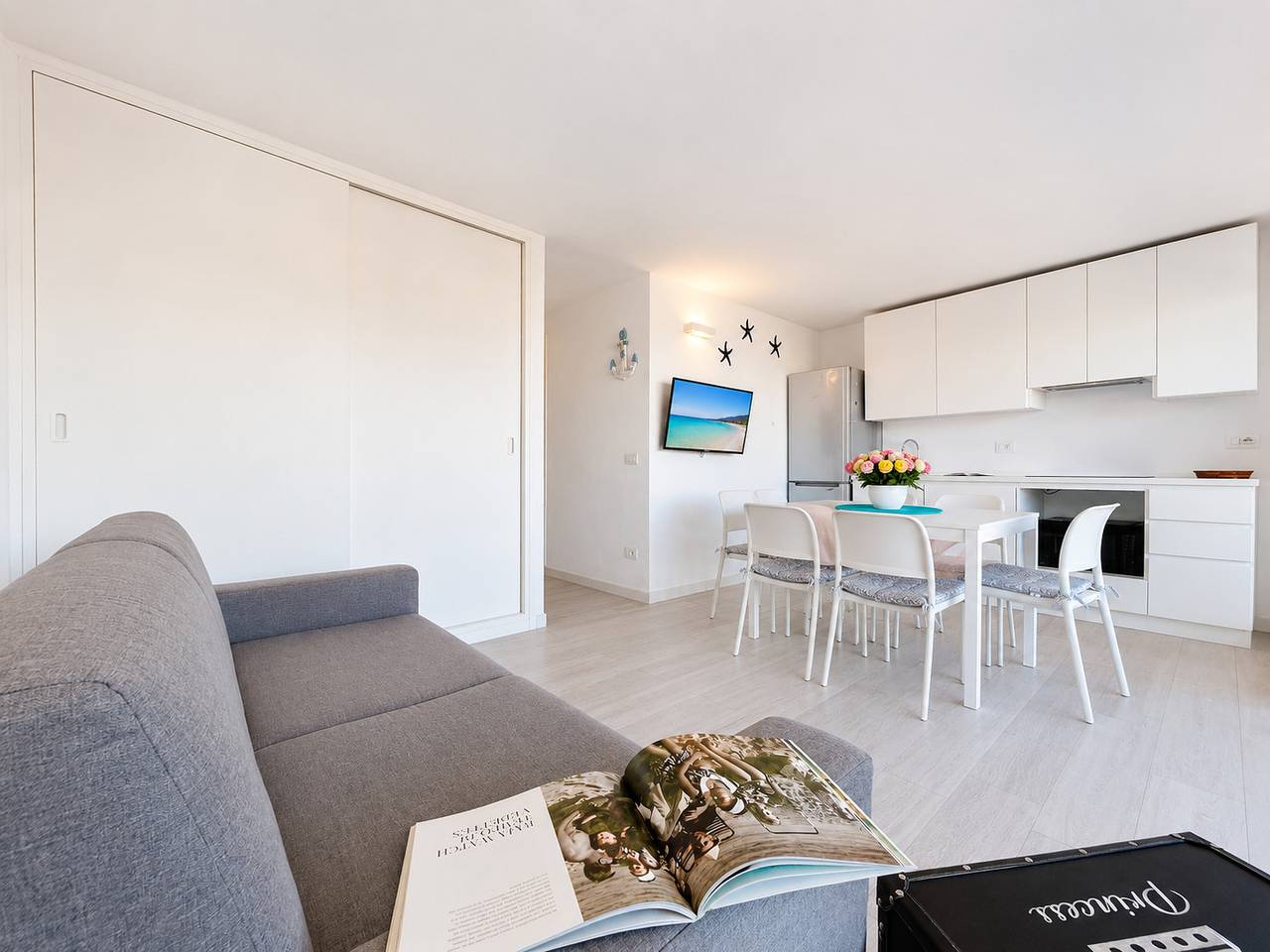 Ganze Wohnung, Ferienwohnung für 4 Personen mit Pool in Baja Sardinia, Arzachena