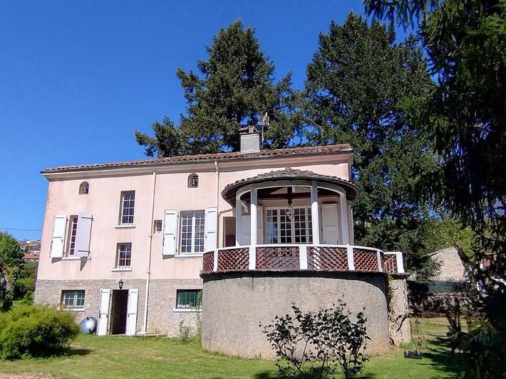 Villa pour 15 personnes, avec piscine ainsi que vue et jardin dans l' Ariège - 2