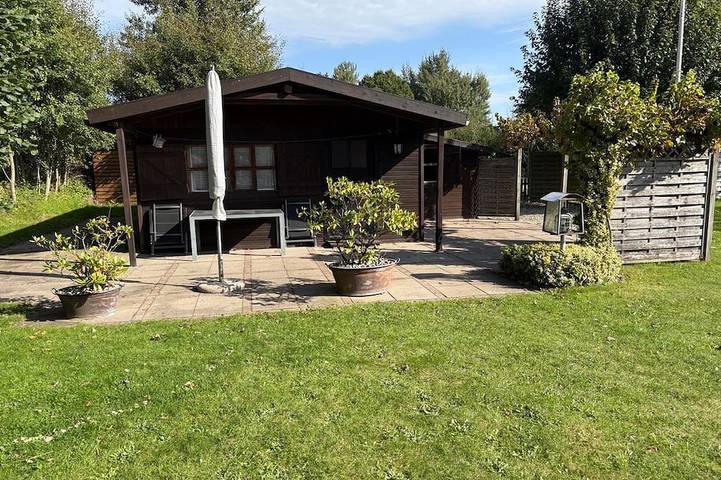 Ferienhaus für 4 Personen, mit Terrasse und Garten in Großsolt
