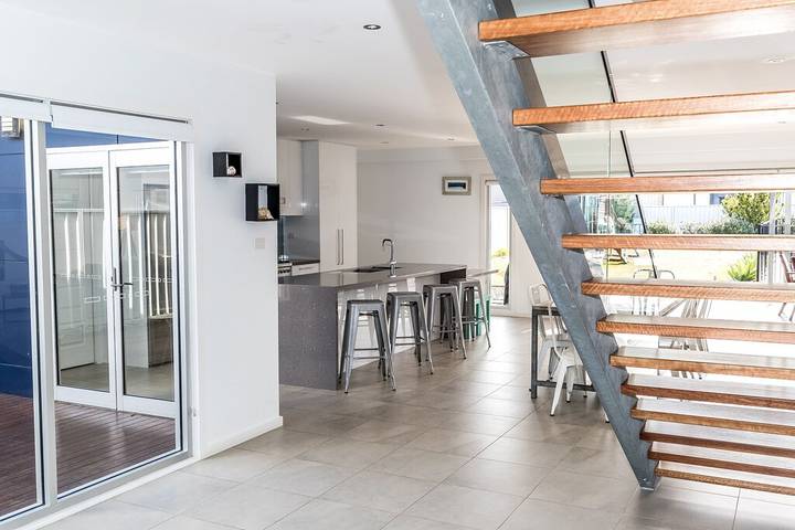 Holiday home for 12 people, with garden in Callala Beach