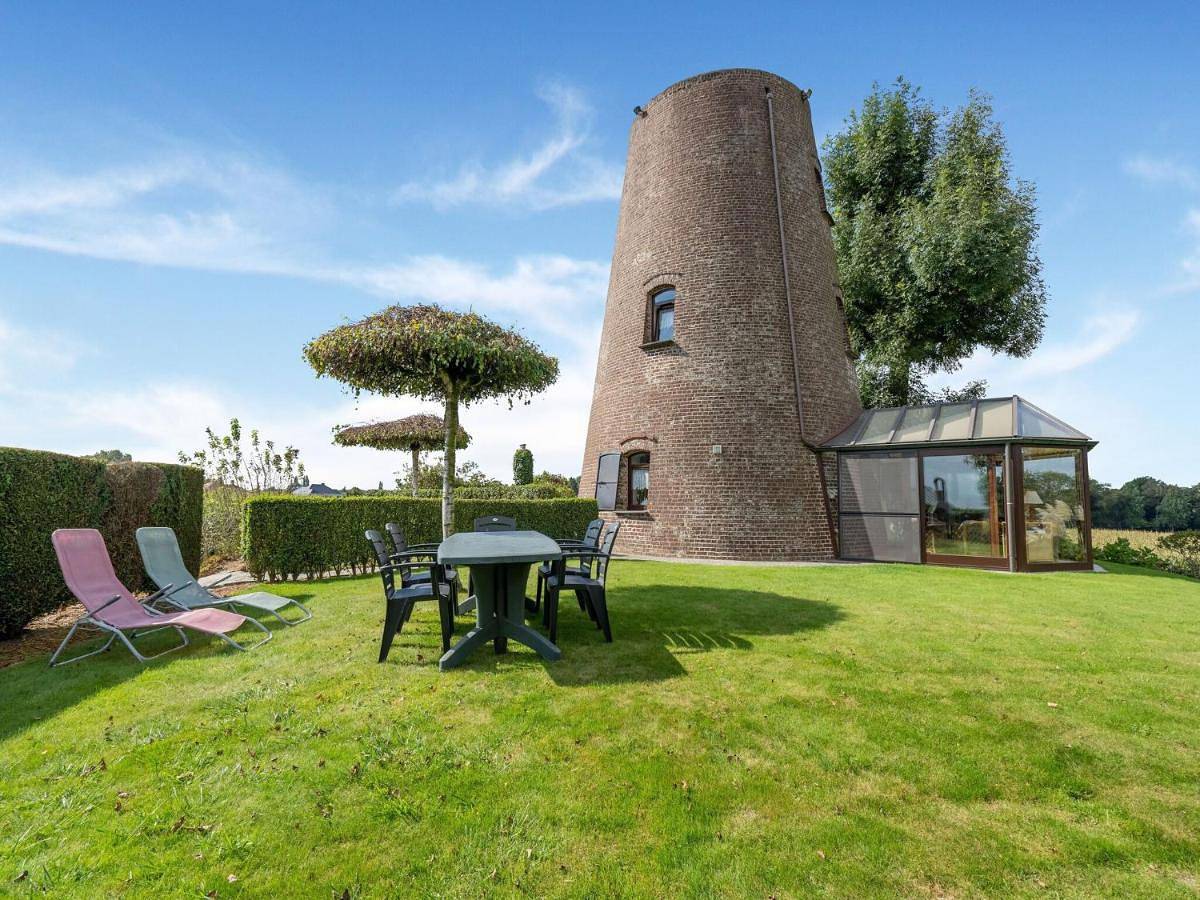 Charming Oombergen Mill Retreat in Zottegem, Province de Flandre-Orientale