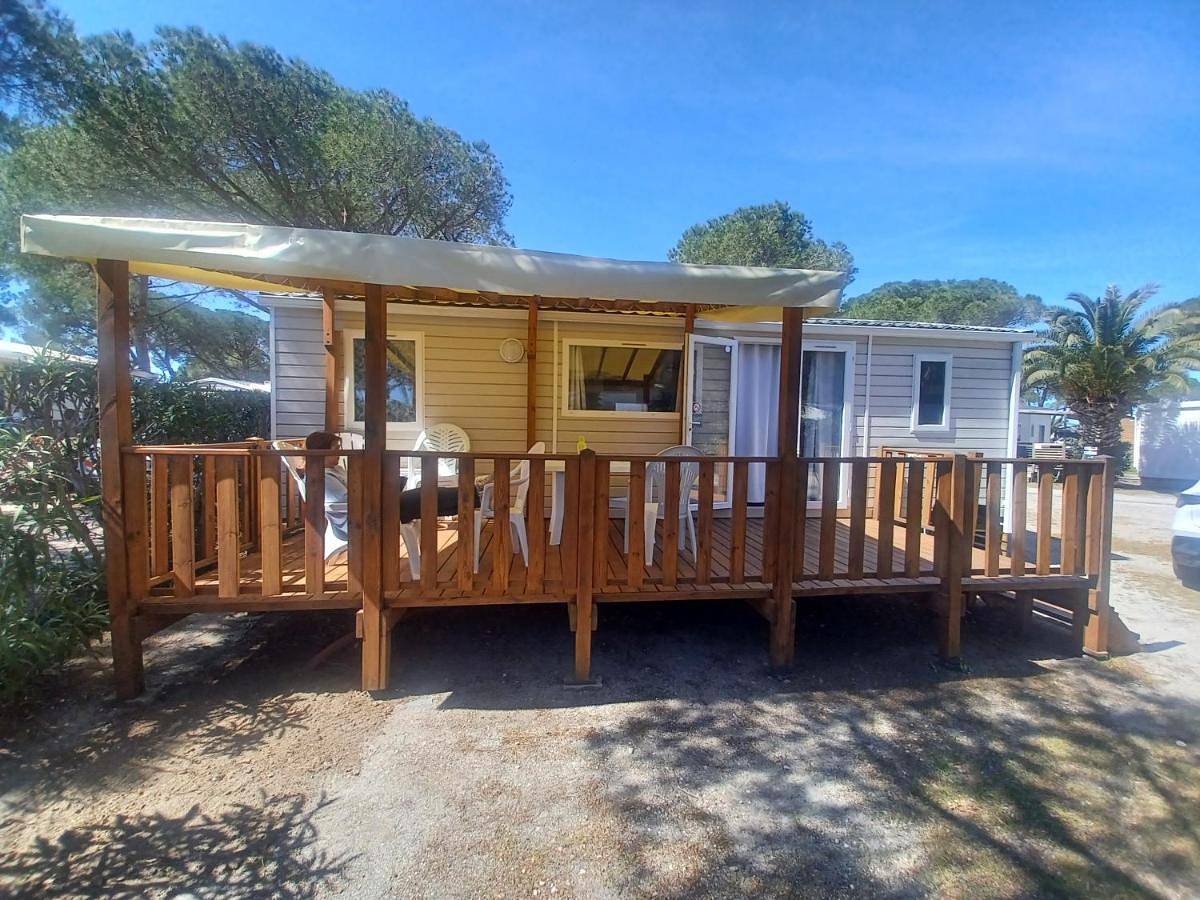 Mobil-home climatisé, tout confort, 3 ch, 6 pers, sans vis à vis, dans camping 4 étoiles à La Presqu'ile du Barcares in Le Barcarès, Côte d'Améthyste
