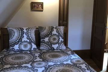 Gîte pour 5 Personnes dans Saint-Alyre-ès-Montagne, Région de Besse-et-Saint-Anastaise, Photo 1