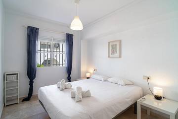 Apartment for 4 People in Nerja Centre, Nerja, Photo 2