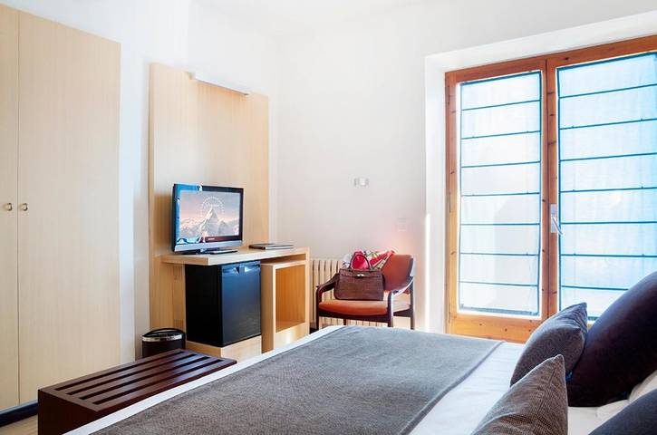 Hôtel pour 10 personnes, avec terrasse et jardin