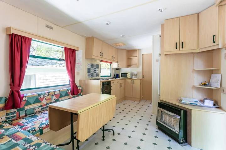 Mobil home pour 5 personnes, avec bassin pour enfant à Chauffour-sur-Vell - 4