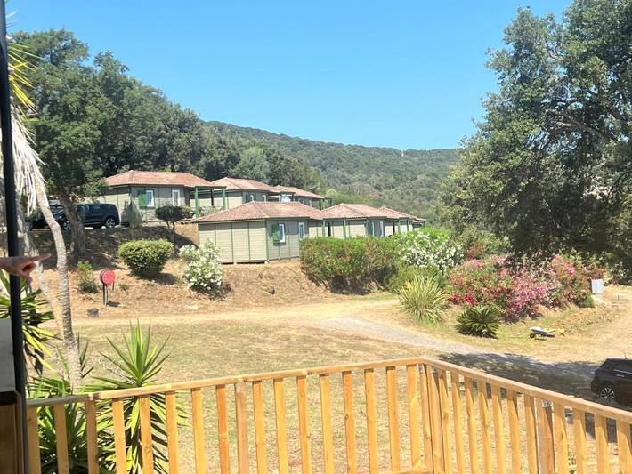 Location de vacances pour 4 personnes, avec jardin ainsi que balcon et vue à Belvédère-Campomoro - 4