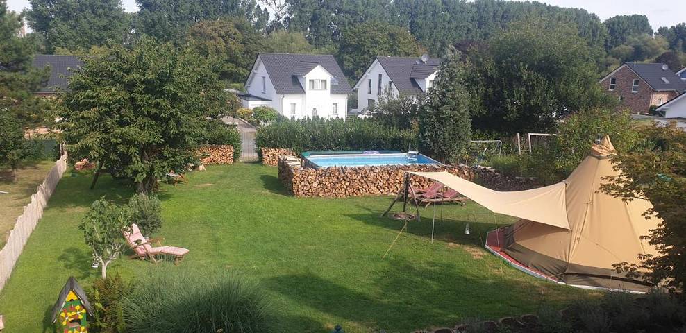 Ferienwohnung für 8 Personen, mit Ausblick und Garten in Köln - 3