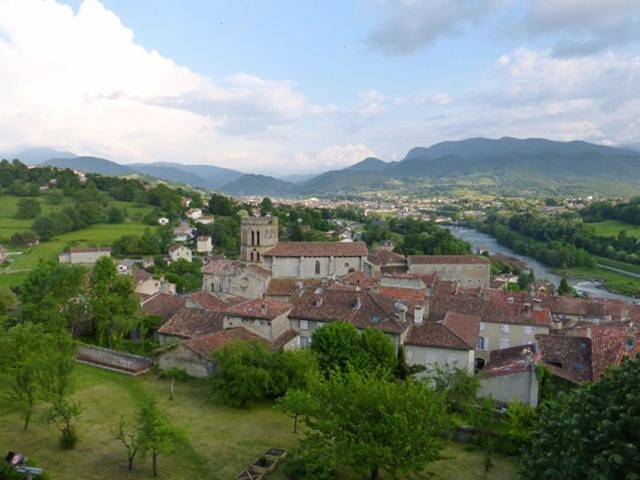 Chambre d’hôte pour 2 personnes, avec jardin ainsi que piscine et vue dans Parc naturel régional des Pyrénées ariégeoises - 4