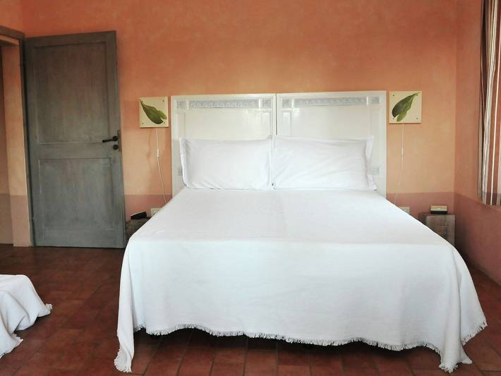 Gîte pour 7 personnes, avec piscine ainsi que terrasse et jardin, adapté aux familles à Castiglione del Lago - 2