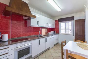 Villa voor 8 Personen in Olhos de Água, Faro District, Afbeelding 2