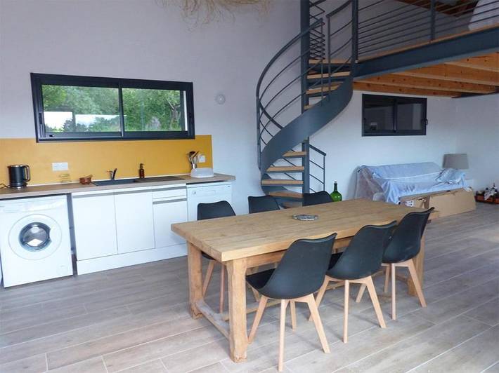 Location de vacances pour 6 personnes, avec piscine ainsi que vue et terrasse à Bagard - 3