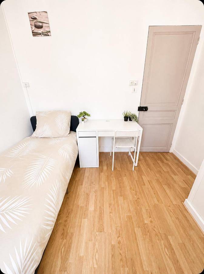 Appartement entier, T4 proche piscine à 10 minutes proche Gerland in La Mulatière, Lyon et ses environs
