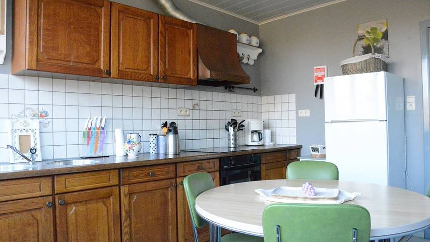 Location de vacances pour 9 personnes, avec jardin, animaux acceptés à Beauraing - 4