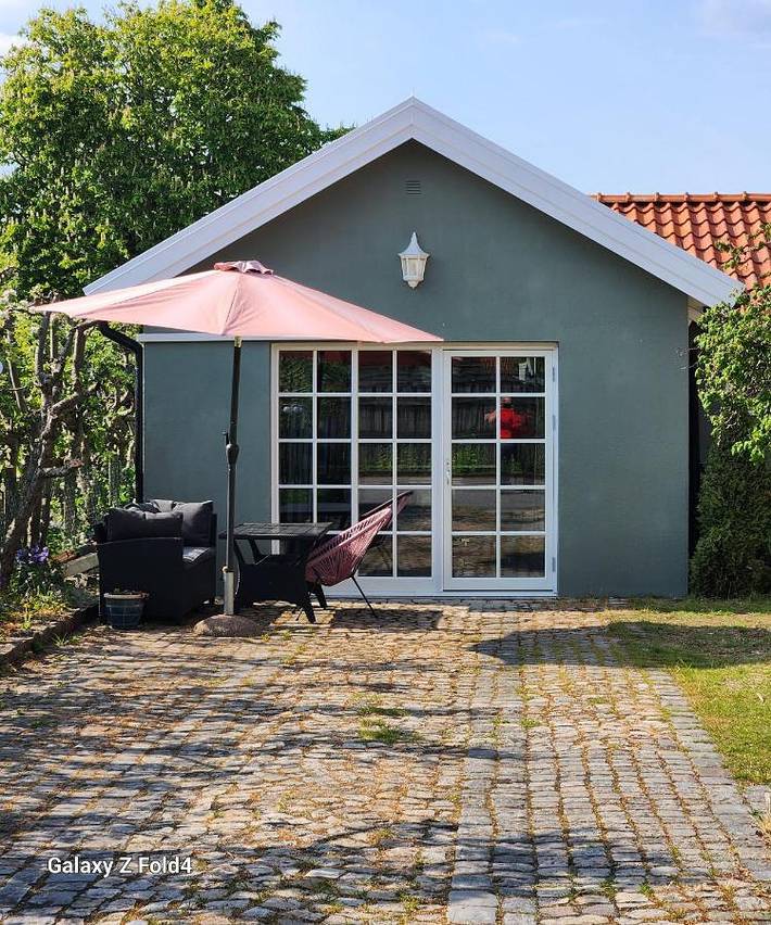 Ferienhaus für 2 Personen, mit Terrasse und Garten in Simrishamn