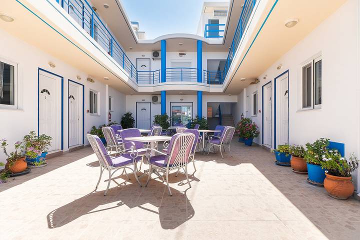 Studio für 2 Personen, mit Balkon in Afantou
