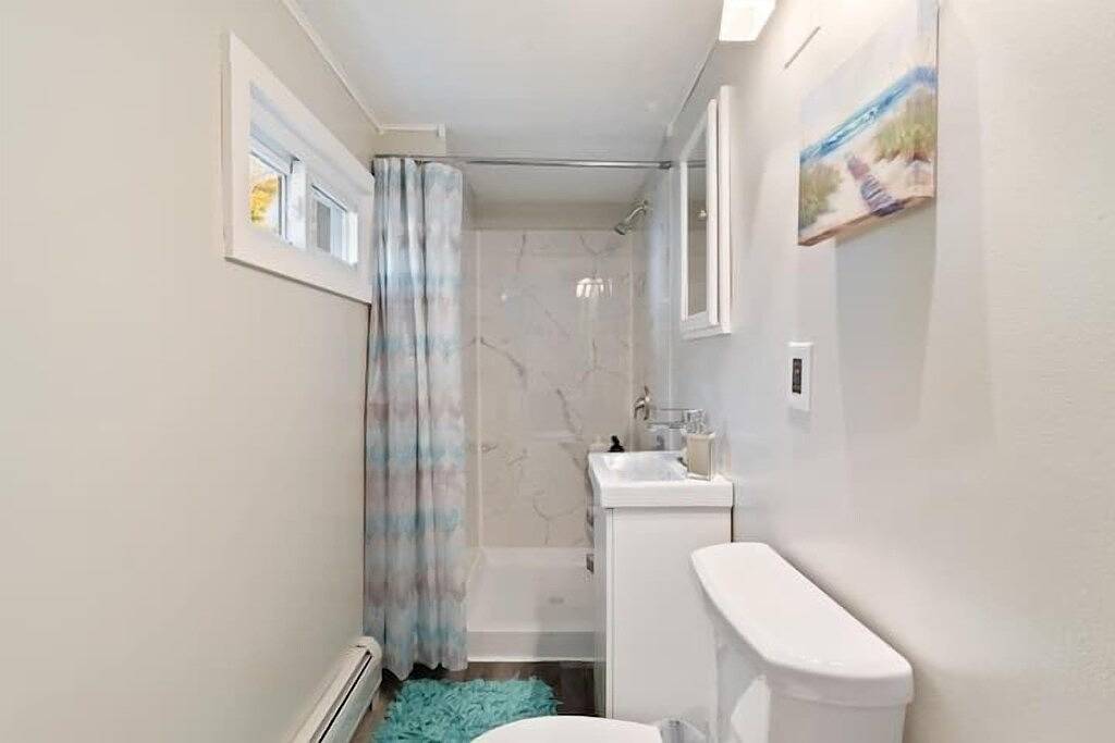 Tiny House Jewel in Brockport! in Ontariosee