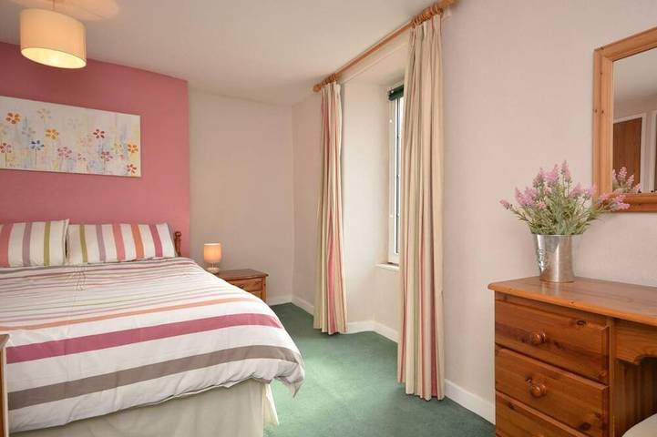 2 Bed in Wells (oc-vespe) in Wells, Somerset