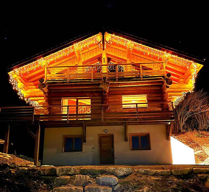 Gîte pour 6 personnes, avec jacuzzi et balcon