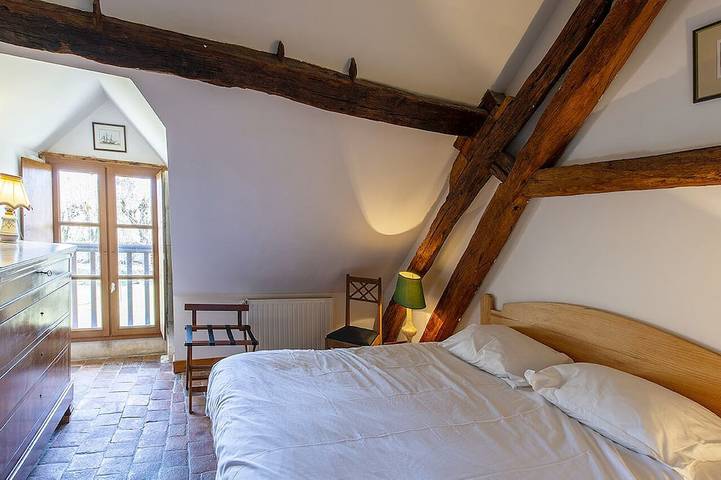 Gîte pour 8 personnes, avec jardin à Pouillé - 3