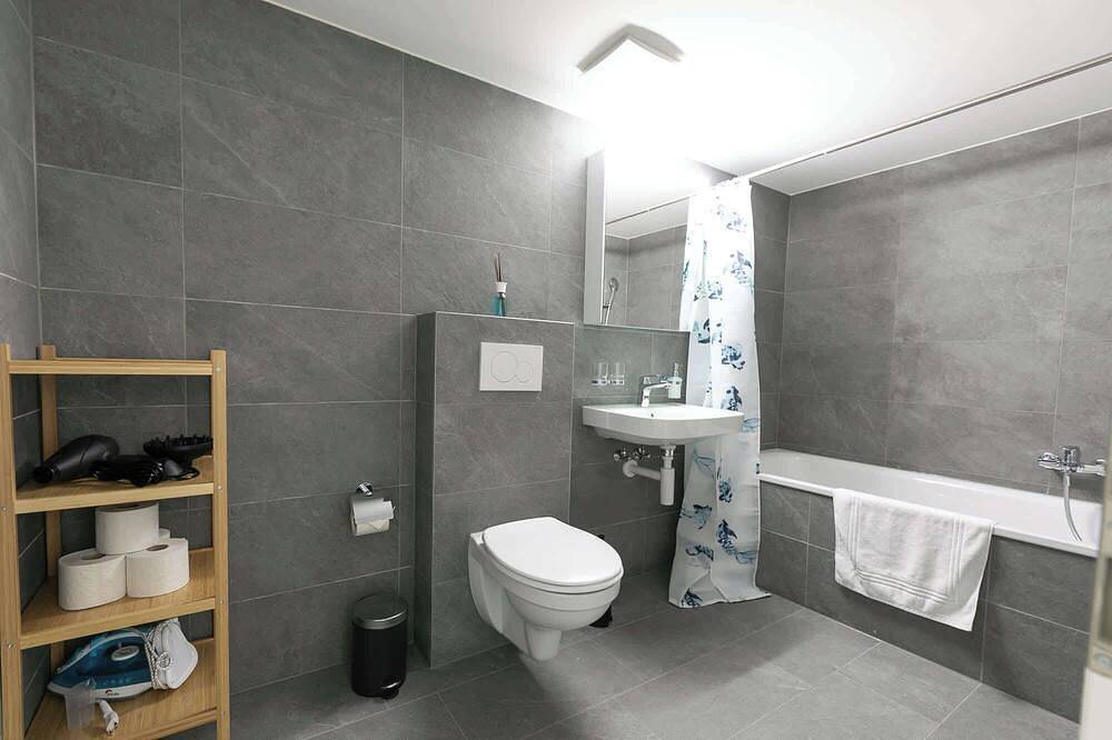 Apartamento entero, Book2stay Piso 2 piezas #1 Freudenberg para 4 personas in St. Gallen, Lake Constance (Switzerland)