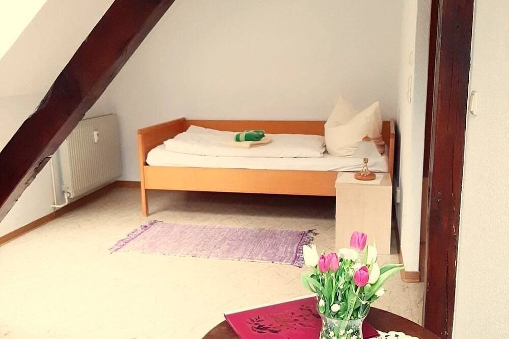 Ganze Wohnung, Einzelzimmer für 1 Gast mit 25m² in Bad Freienwalde (Oder) (272808) in Bad Freienwalde, Barnimerland Region