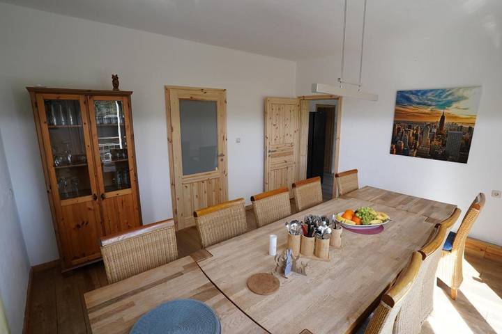 Ferienhaus für 20 Personen, mit Terrasse und Garten sowie Sauna und Ausblick in Rinteln - 2
