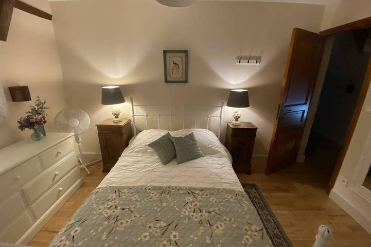 Location de vacances pour 7 personnes, avec jardin et balcon à Charras (homonymie) - 3