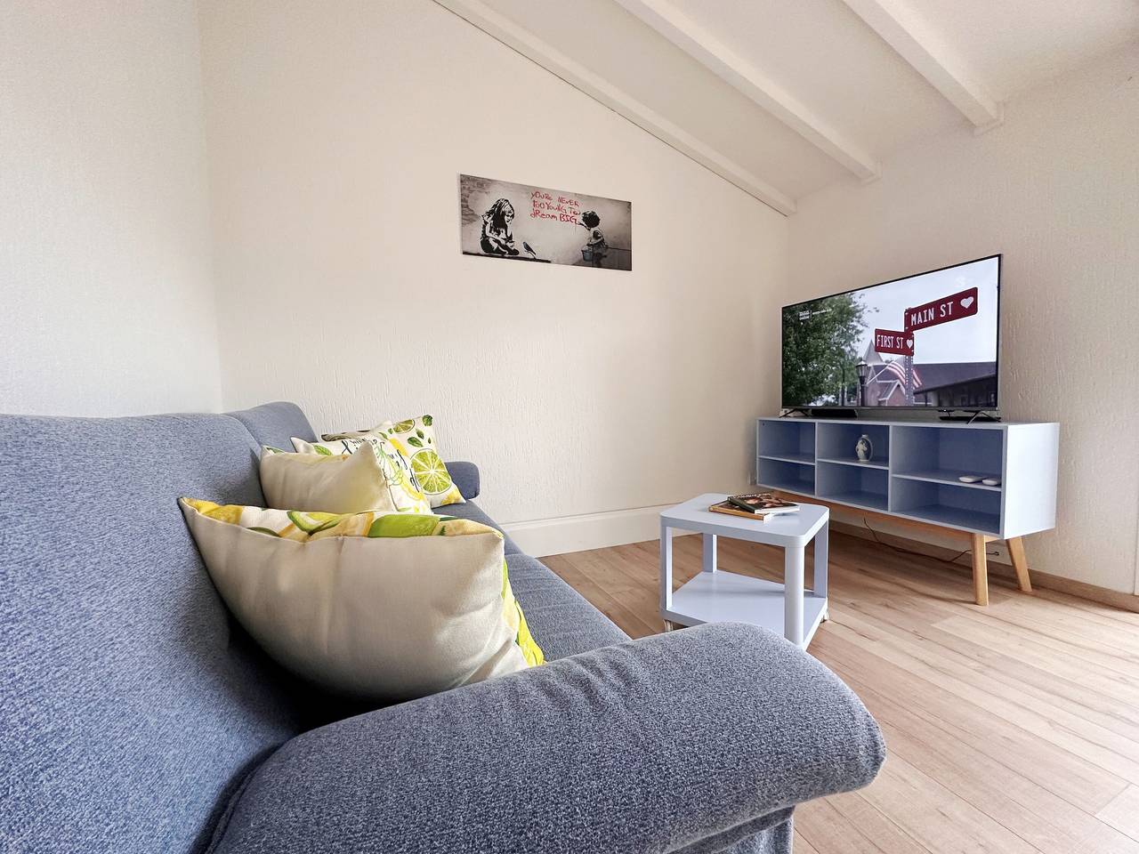 Ganze Wohnung, Ferienwohnung 'Montinelle' mit Seeblick, Wlan und Klimaanlage in Manerba del Garda, Gardasee-Berge