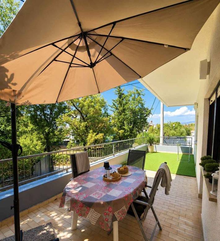 Ganze Ferienwohnung, Ferienwohnung mit Terrasse in Soline, Krk