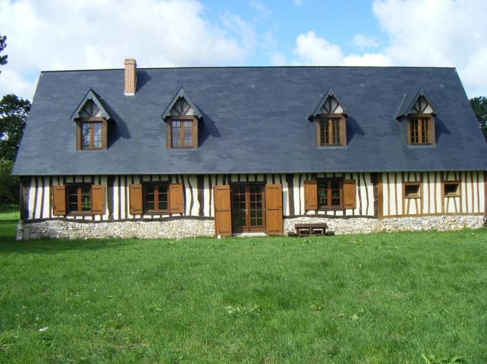 Location de vacances pour 10 personnes, avec Terrasse ainsi que Jardin et Vue à Vinnemerville