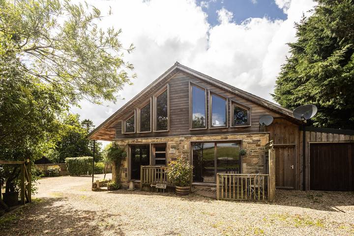 Holiday home for 20 people, with Garden and Pool as well as Sauna in Northumberland