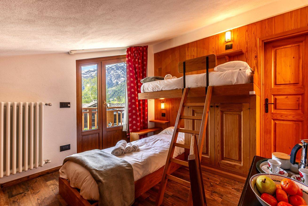 Apartamento entero, 071301 - Chalet Pontal 11 in Larzey, Courmayeur