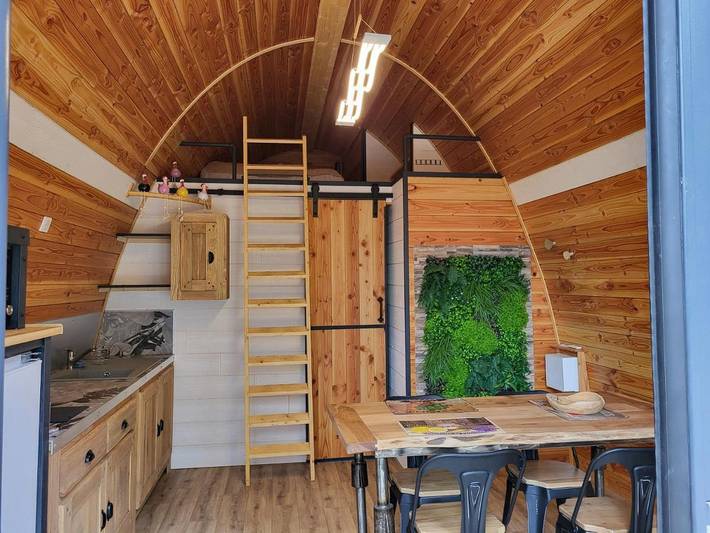 Gîte pour 3 personnes, avec terrasse ainsi que jardin et vue à Alès - 2