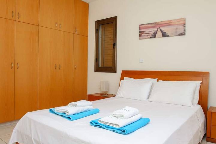 Ferienwohnung für 4 Personen, mit Pool und Balkon sowie Whirlpool in Paphos - 3