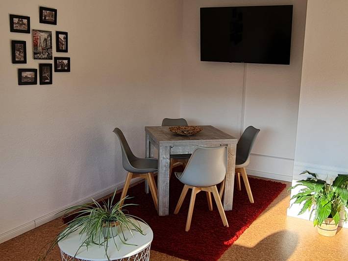 Ferienwohnung für 4 Personen, mit Balkon und Ausblick im Saarland