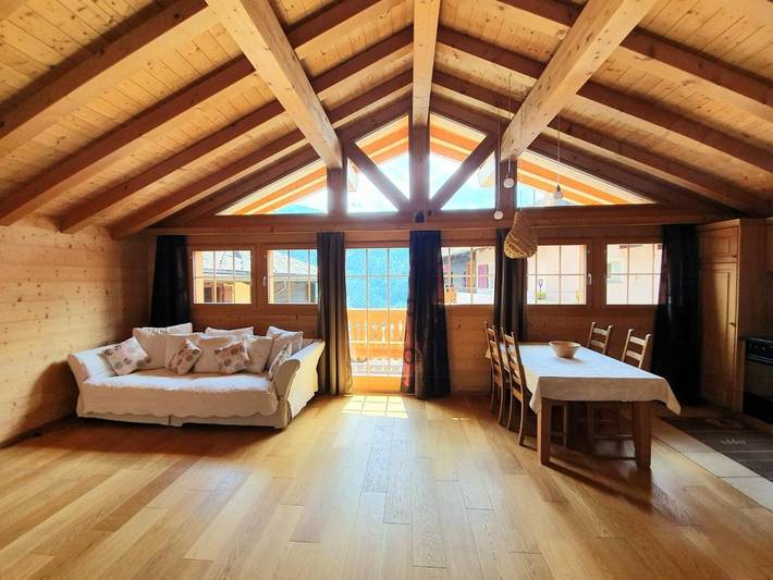 Gîte pour 4 personnes, avec vue et terrasse à Saint-Martin (Suisse) - 2