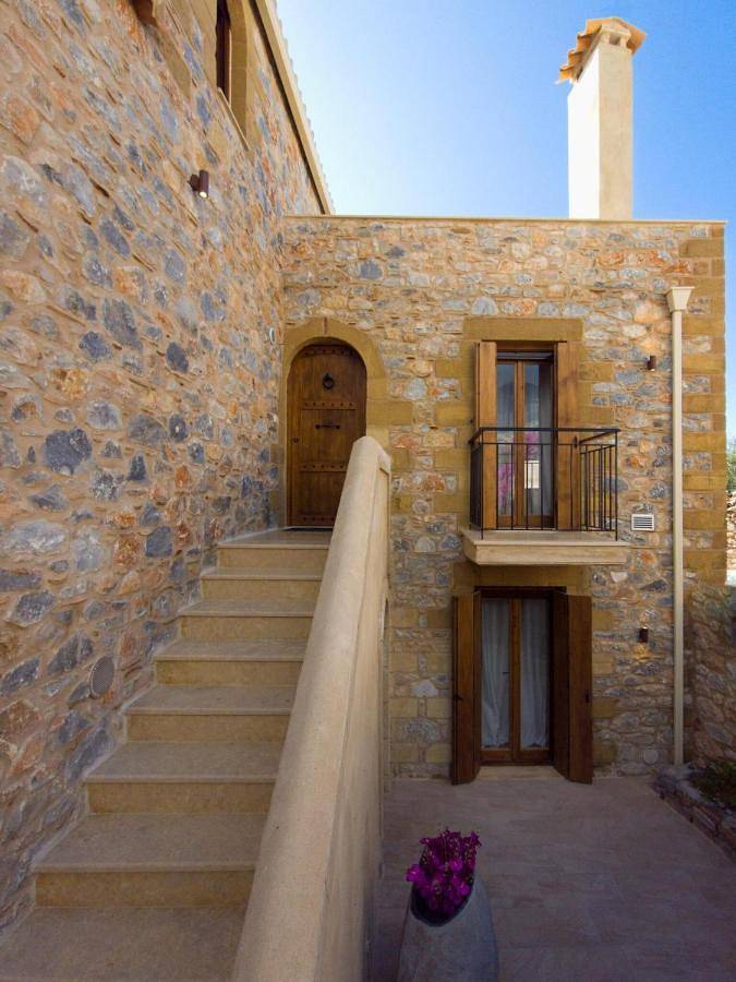 Appart’hôtel pour 3 personnes, avec Terrasse ainsi que Jardin et Vue