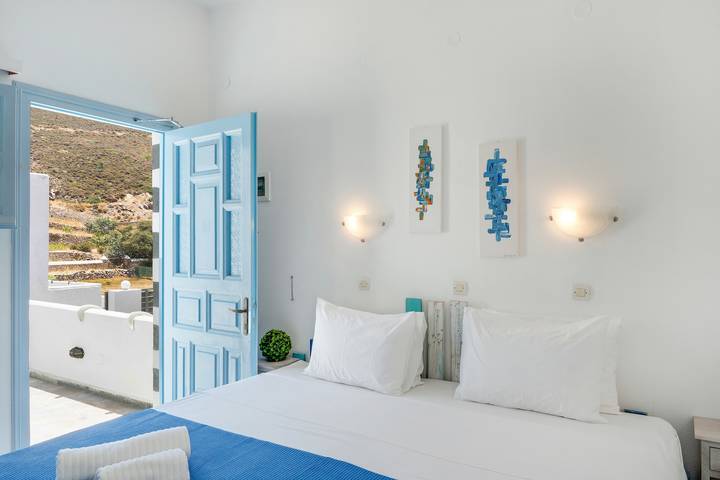 Holiday Home 'Pico Bello Patmos 24' with Mountain View, Wi-Fi and Air Conditioning in Patmos