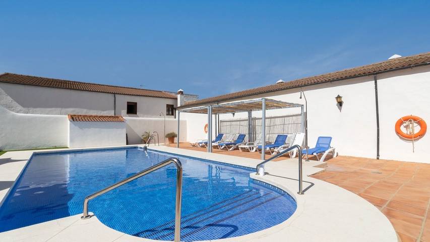 Villa für 34 Personen, mit Balkon/Terrasse und Pool in Andalusien - 3