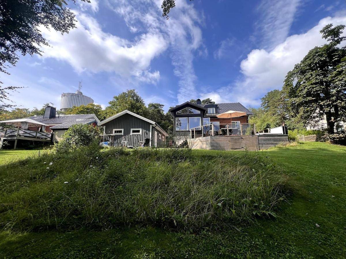 Stylish Villa, Terrace & Garden in Ljungby, Kronoberg