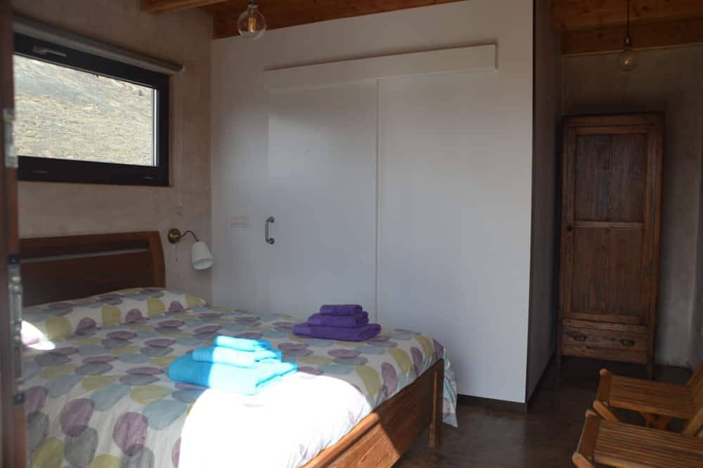 Eco-Villa inmersa en un parque natural de origen volcánico. in Villaverde, La Oliva