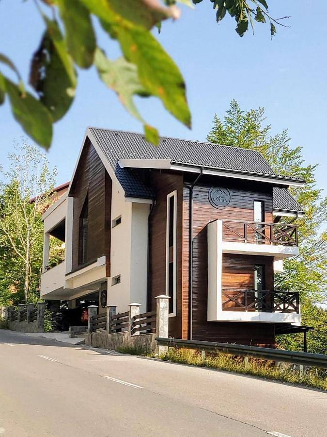 Gîte pour 4 personnes, avec jardin et vue à Sinaia