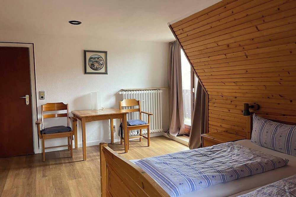 Ganze Wohnung, Gemütliches Doppel-Zimmer mit sonnigem Balkon in Westerland, Sylt (Gemeinde)