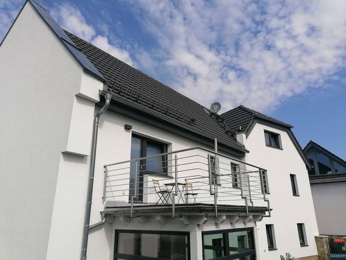 Ganze Ferienwohnung, Ferienwohnung Schindler - Ferienwohnung mit 50qm, 1 Schlafzimmer, 1 Wohn-Schlafzimmer, max. 4 Personen in Weimar, Weimarer Land