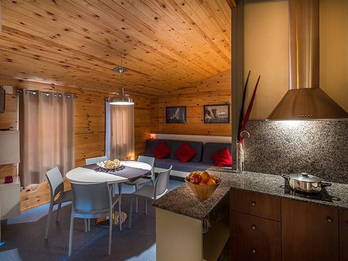 Bungalow para 5 personas, con piscina - 1