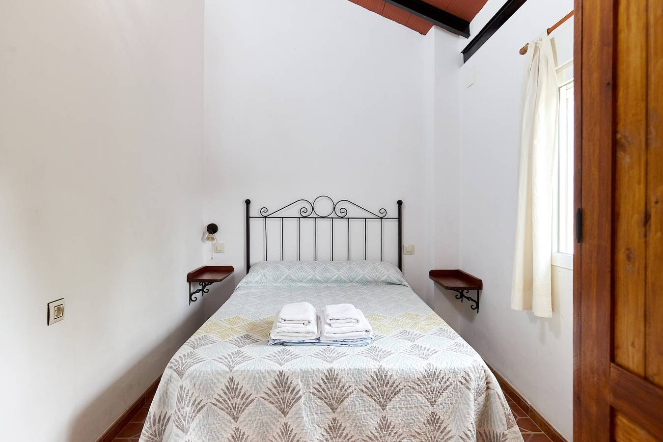 Casa Rural 'Cortijo De Las Flores 2' mit Gemeinschaftspool, gemeinsamer Terrasse und gemeinsamem Garten in La Iruela, Jaén Provinz